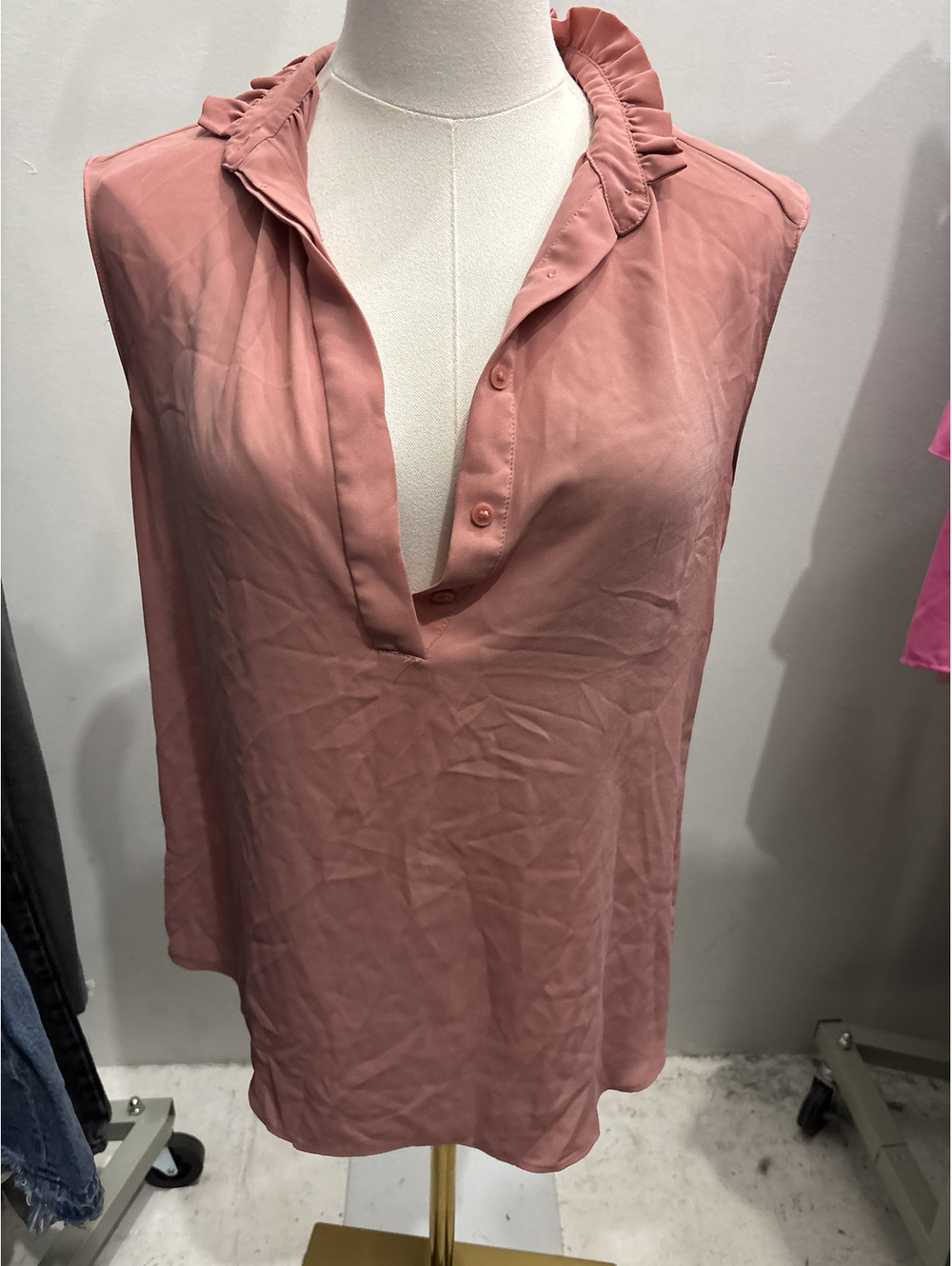 Ann Taylor Sleeveless Ruffle Collar Blouse